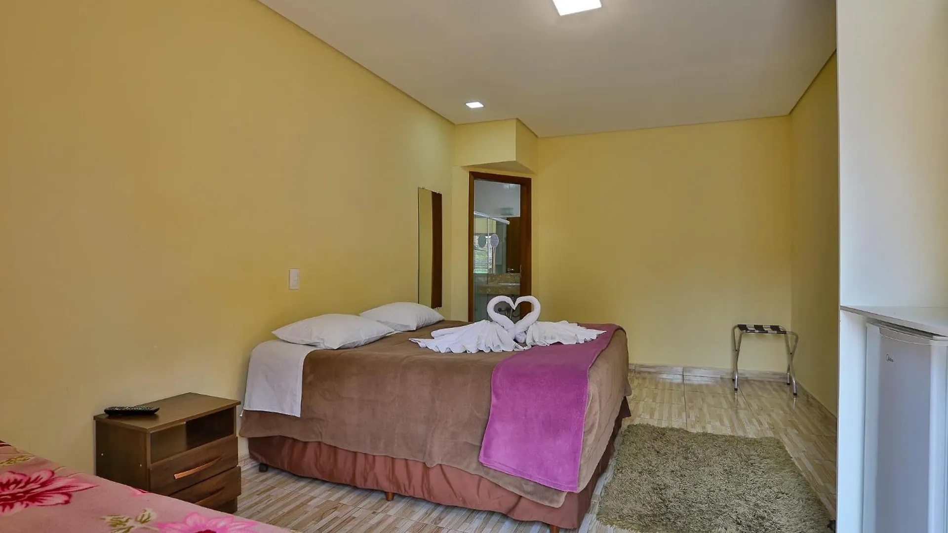 酒店 Villaggio Di Roma Suites Campos do Jordão 巴西