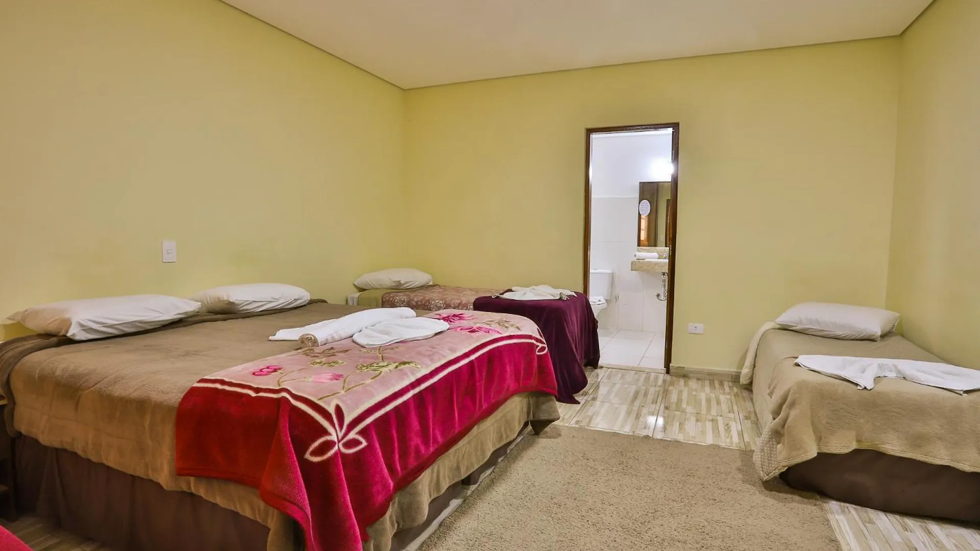 Villaggio Di Roma Suites Campos do Jordão 酒店